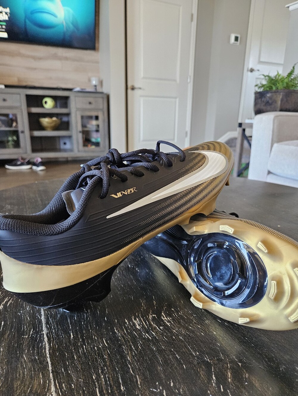 Nike Vapor Edge Speed 3 Football Cleats - Picture 9 of 10